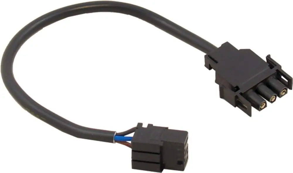 Schwarzes Kabel mit zwei Steckeranschlüssen, vermutlich für die Verbindung von Heizungskomponenten, unter anderem von Wolf.